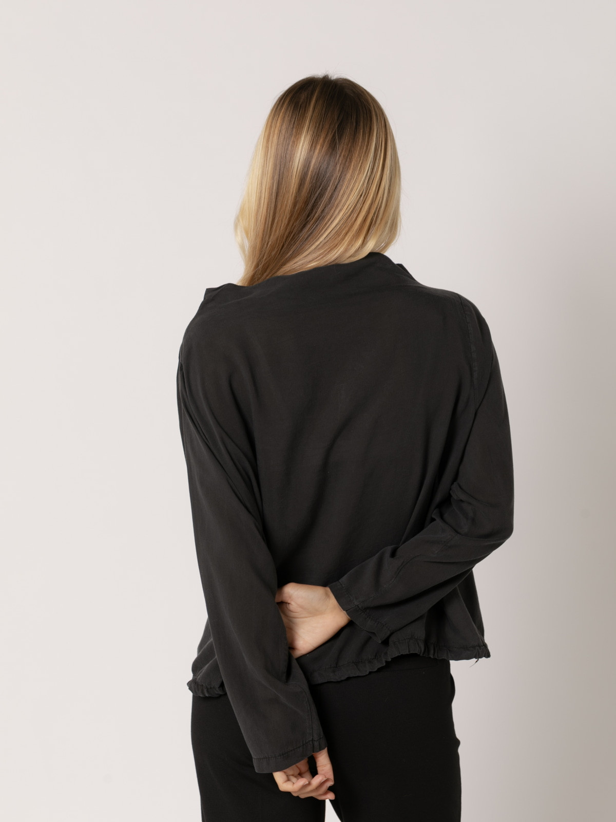 Camisa cotton voile bajo ajustable color Negro