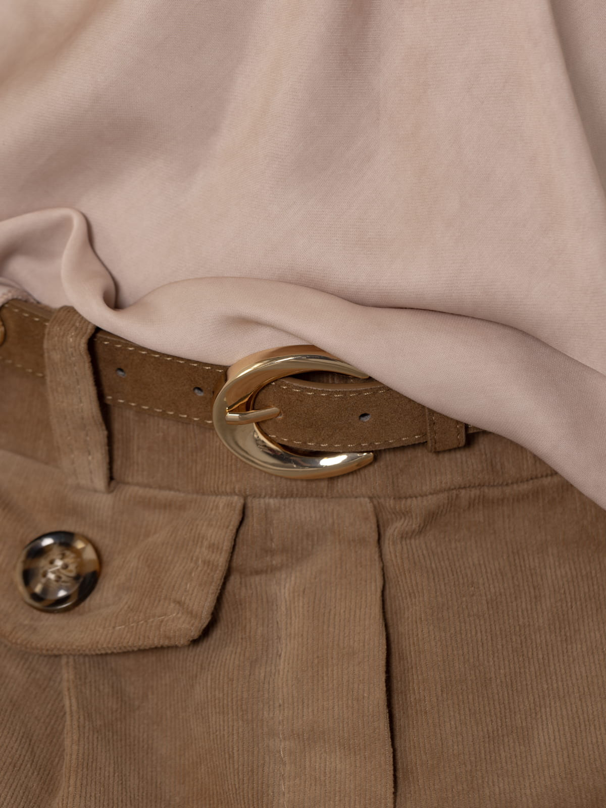 metal medal belt  whisky colour