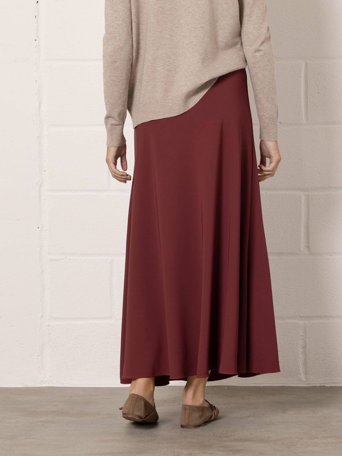 Long flared skirt  Bordeaux colour