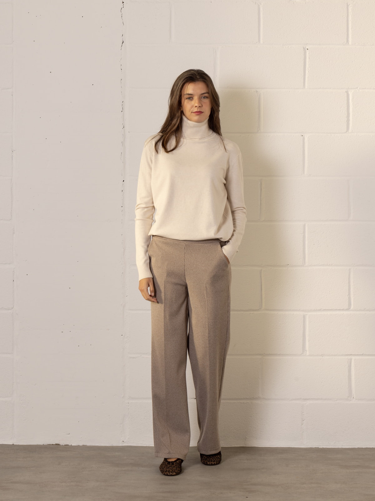 Wide leg plaid pants  Taupe colour