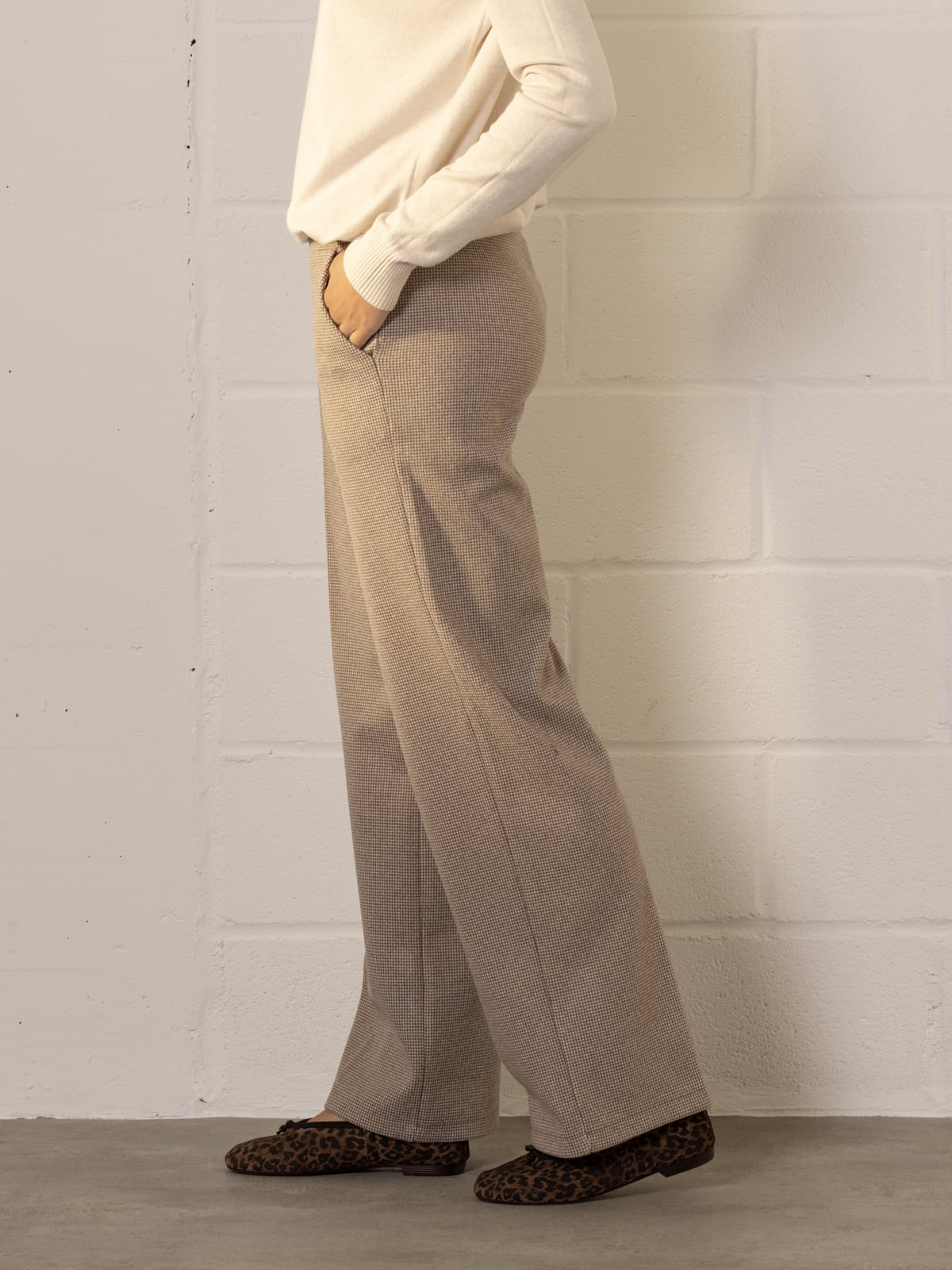 Wide leg plaid pants  Taupe colour