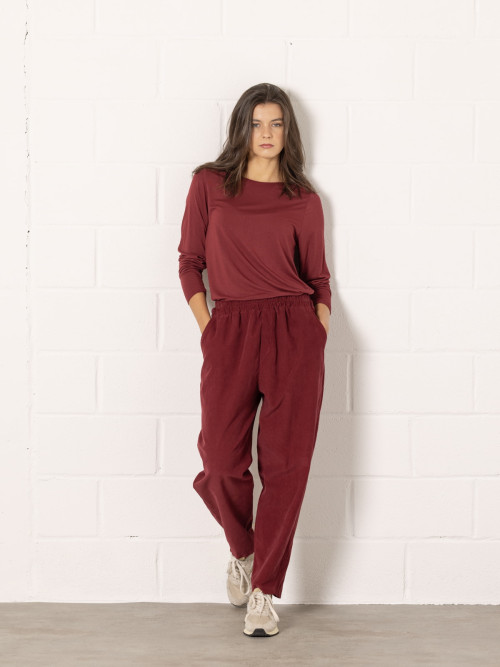 Pantalón micropana sin elástico color Burdeos