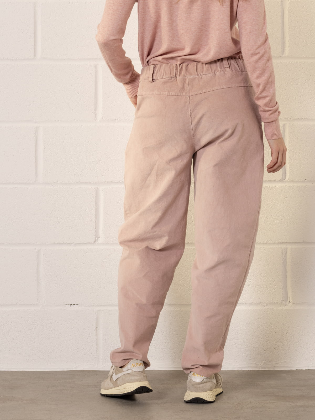 Pantalón micropana elástica momfit color Rosa claro