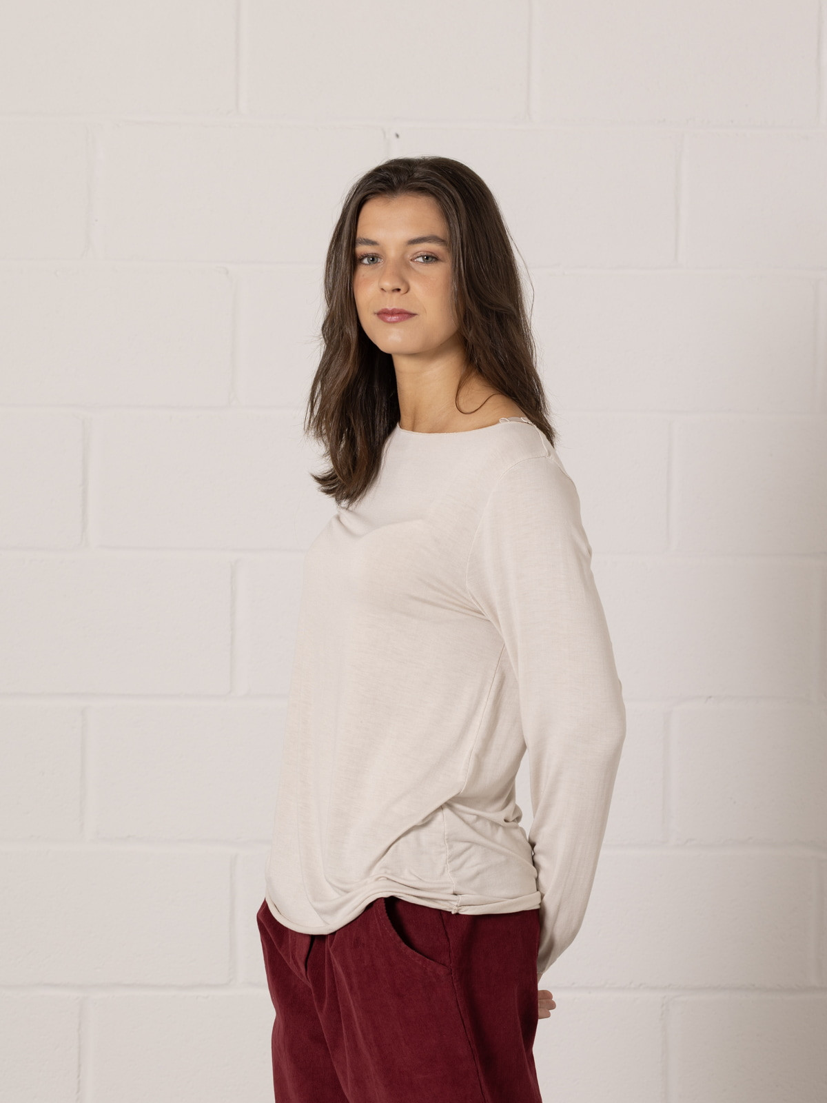 Camiseta soft con cachemires color Beige