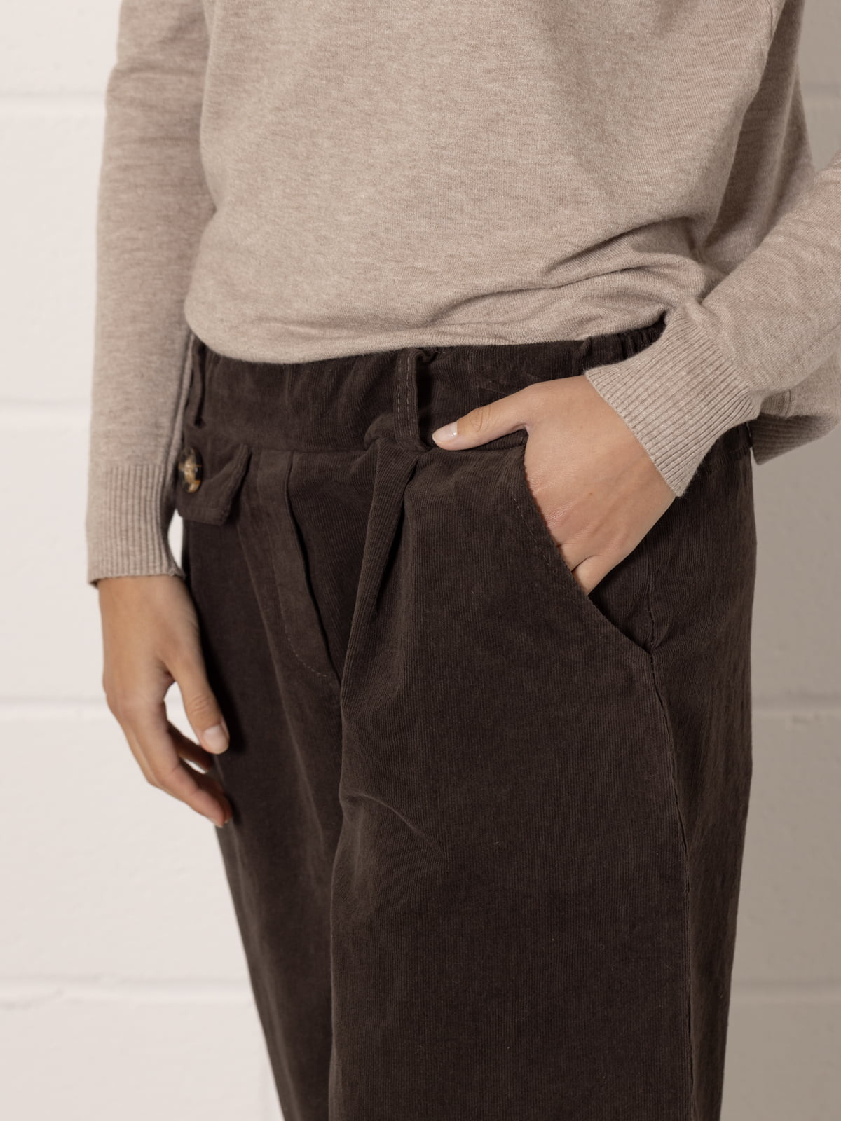 Momfit stretch micro-corduroy trousers  Marrón  colour