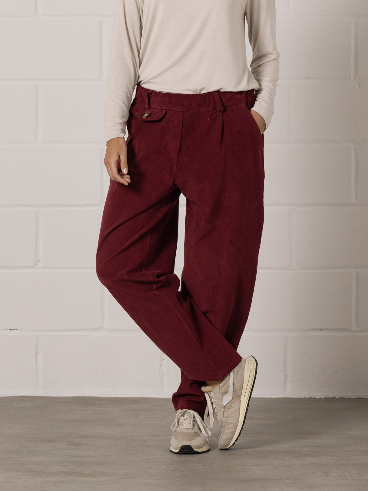 Momfit stretch micro-corduroy trousers  Bordeaux colour
