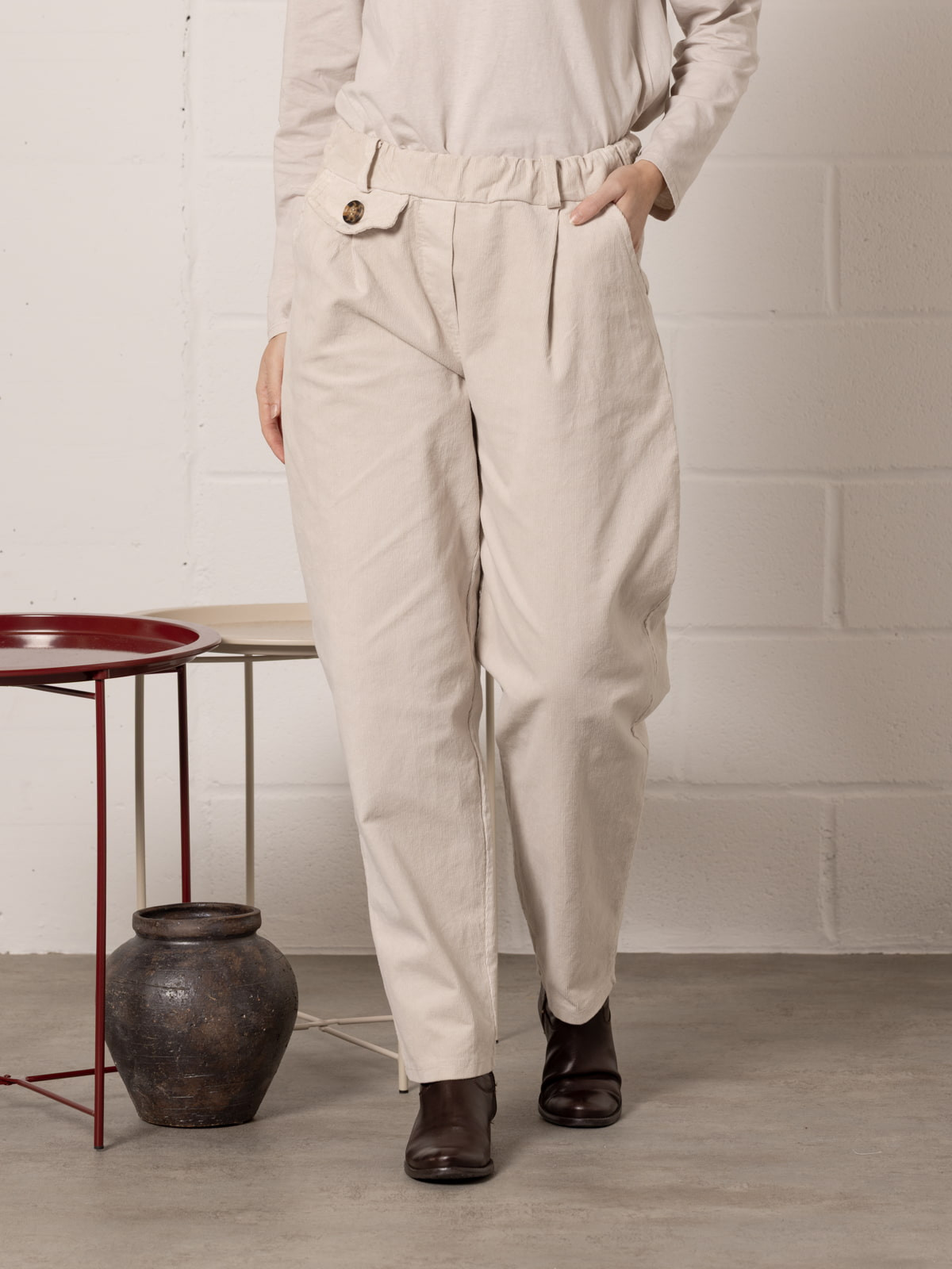 Momfit stretch micro-corduroy trousers  Beige colour