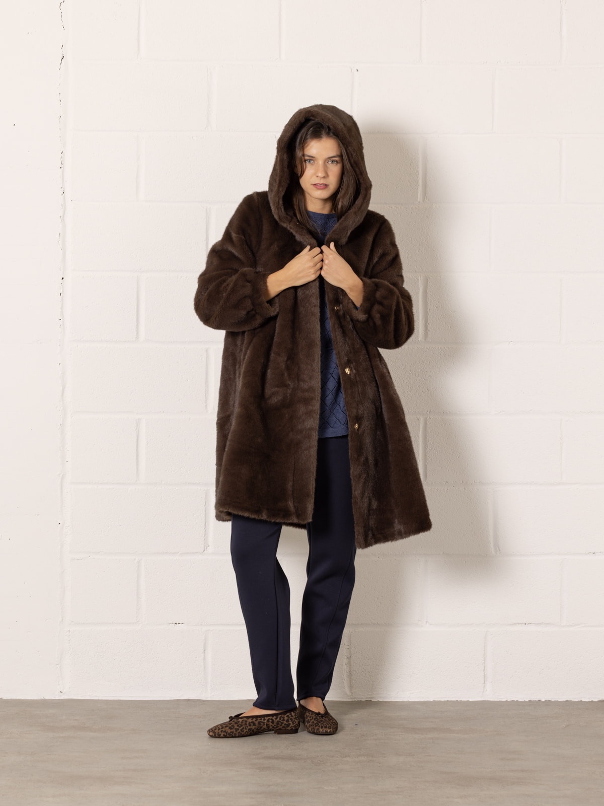 Midi jacket with hood  Marrón  colour