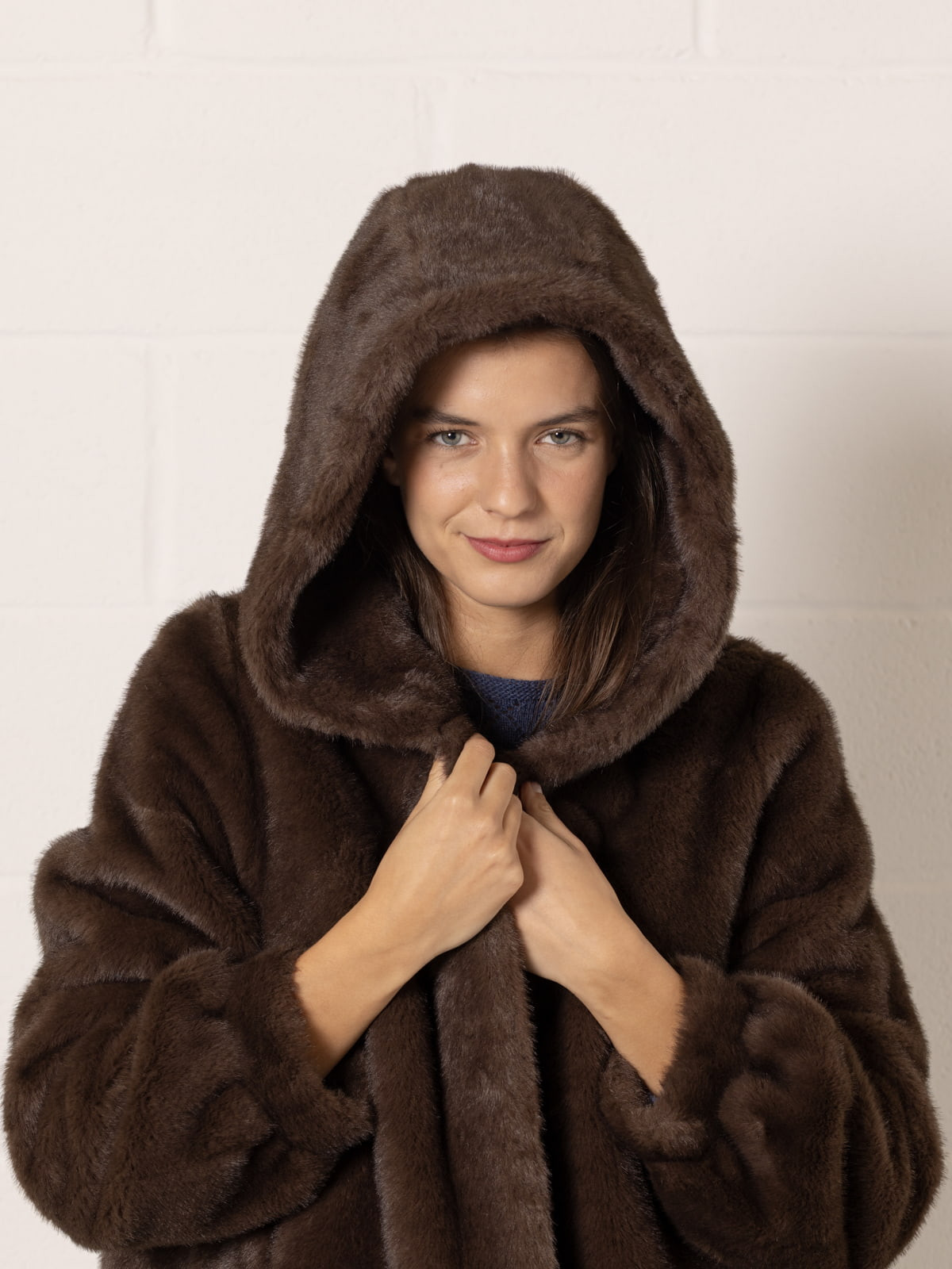 Midi jacket with hood  Marrón  colour