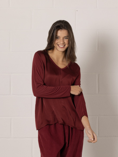 Ecovisco V-neck Flowy T-Shirt  Bordeaux colour