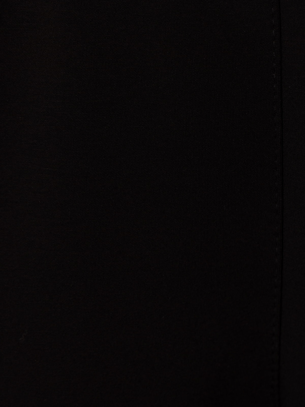 Pantalón confy regular fit color Negro