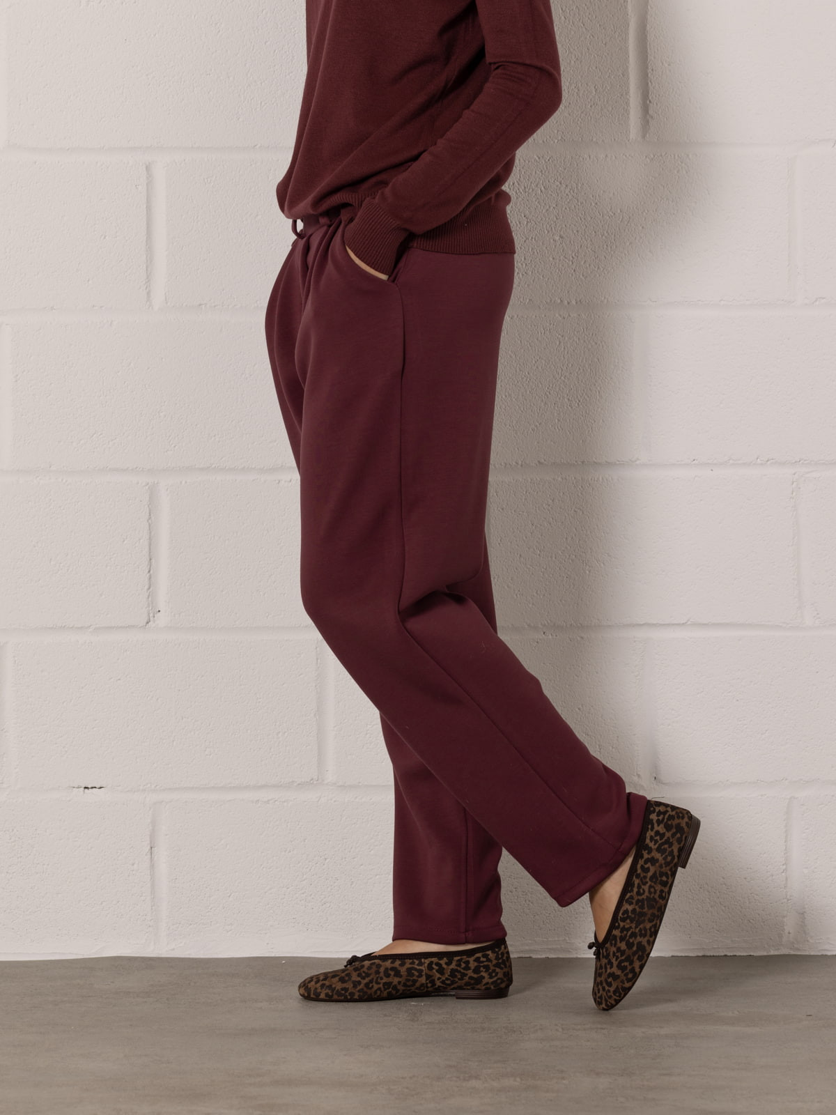 fluid pleated pants  Bordeaux colour