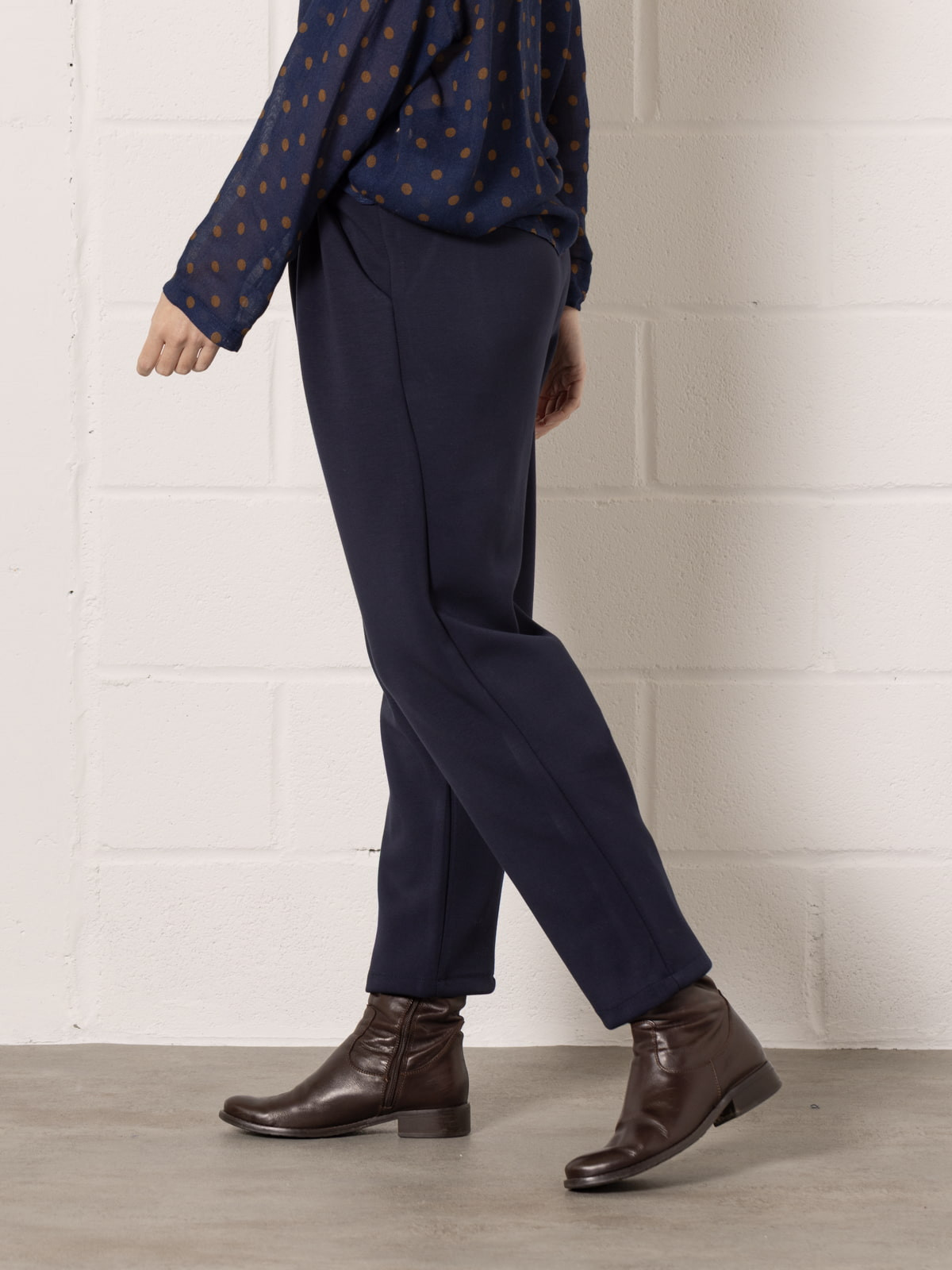 fluid pleated pants  azul noche colour