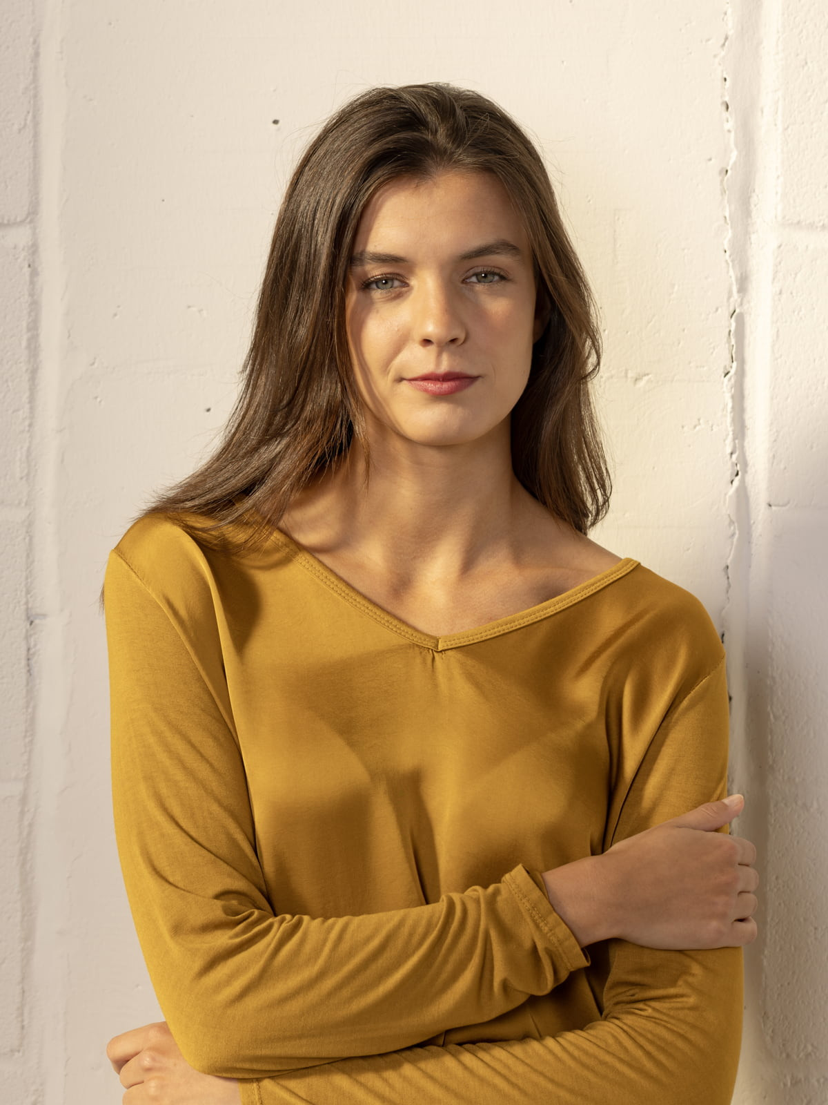 Ecovisco V-neck Flowy T-Shirt  Ocher colour