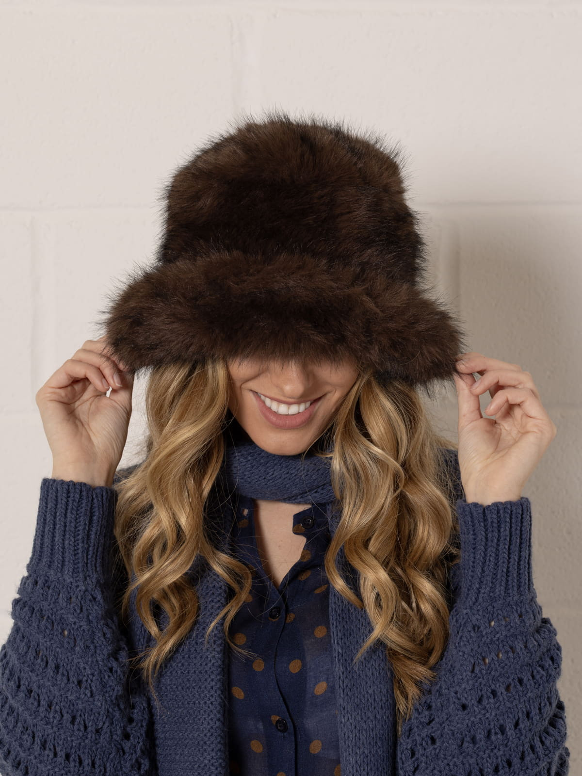 gorro pelo eco color Marrón 