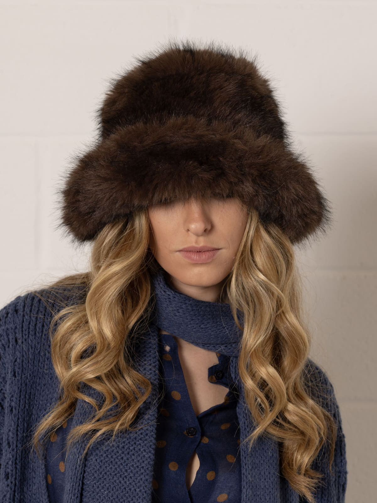 gorro pelo eco color Marrón 