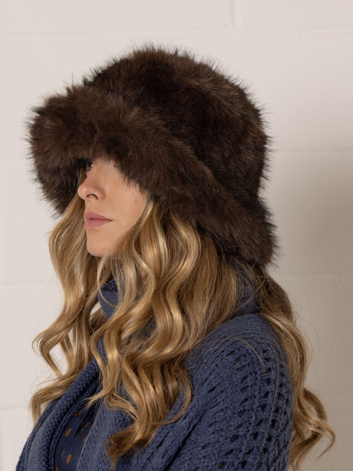 gorro pelo eco color Marrón 