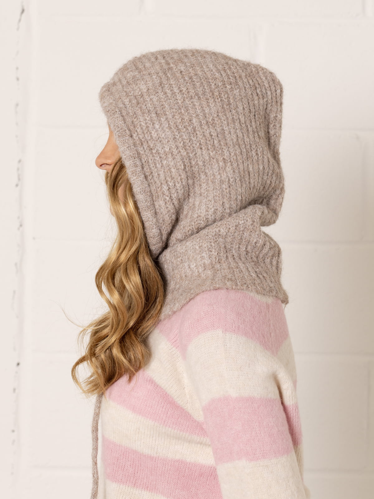 trendy wool hoodie  Taupe colour