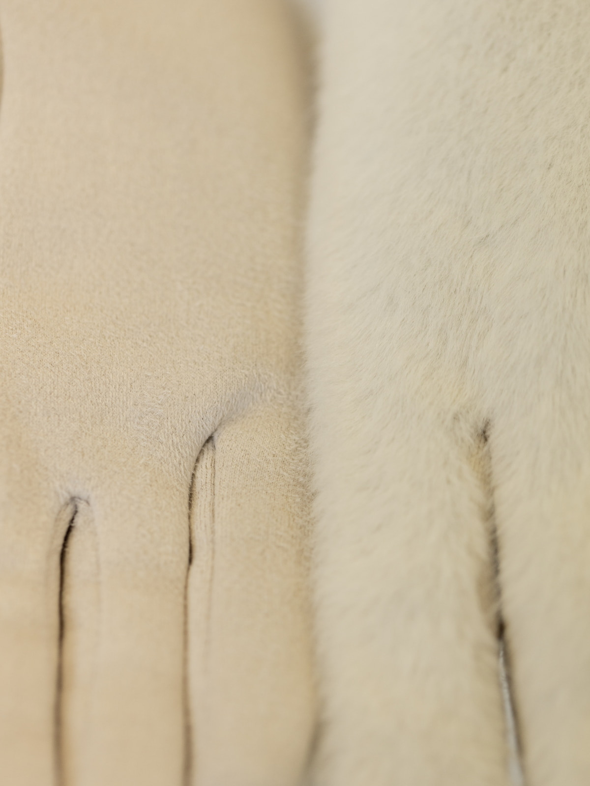 Guantes pelo arriba color Crudo