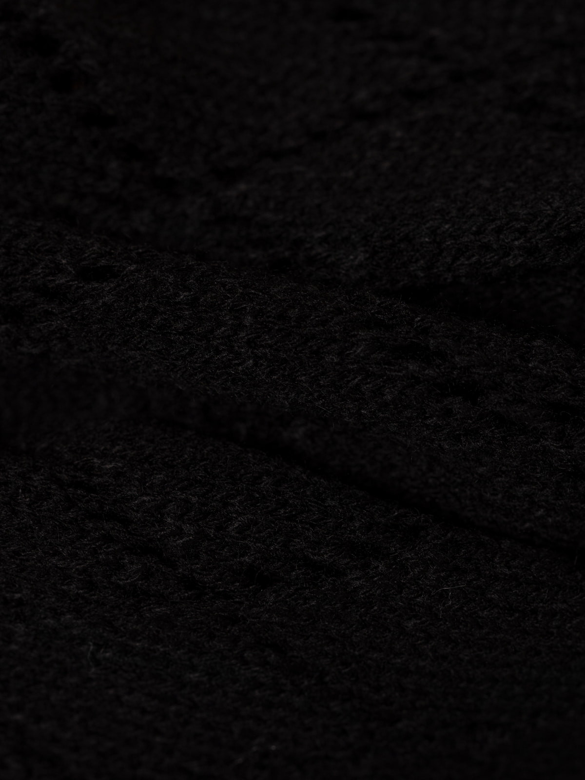 Plain diamond pattern scarf  Black colour