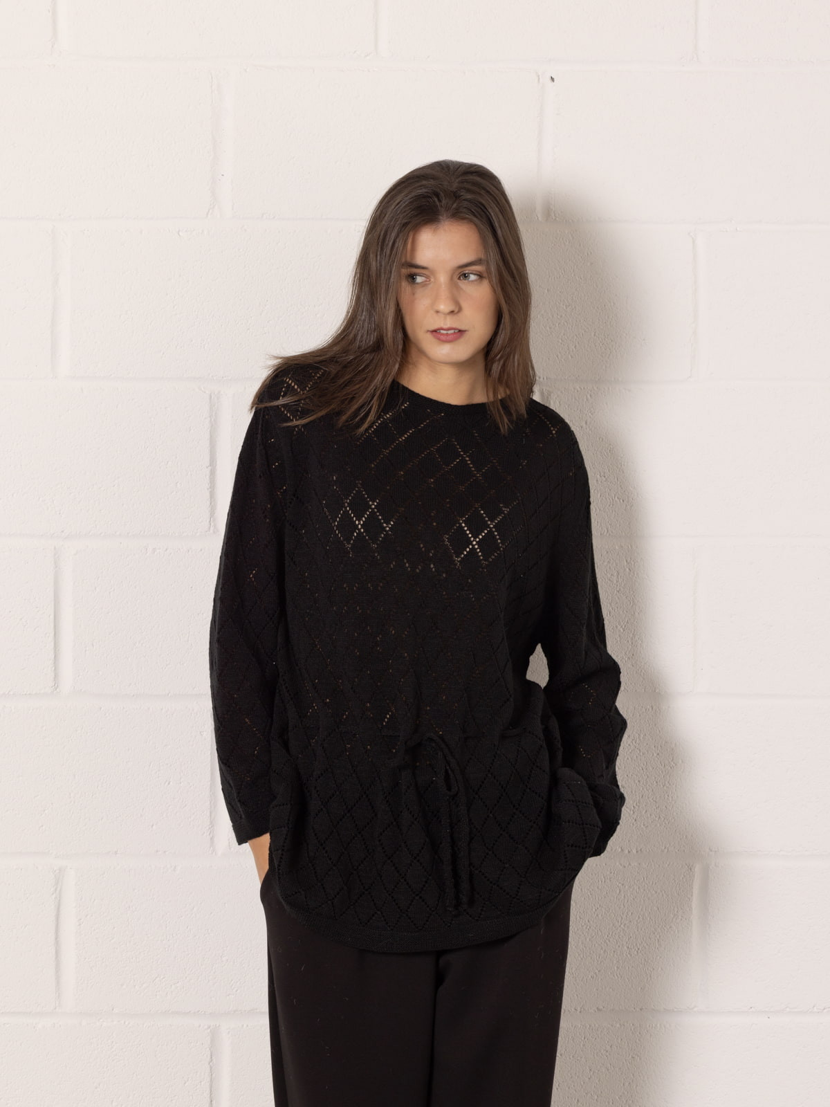 Adjustable rhombus sweater  Black colour